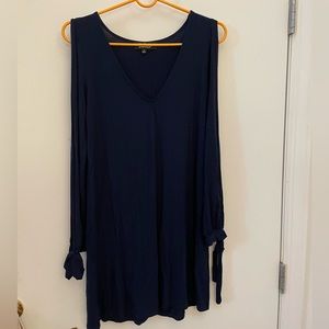 Glory of Love navy blue shift dress